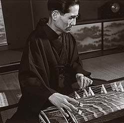 宮城道雄
撮影:田村 茂