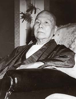 宇垣一成
撮影:石井幸之助