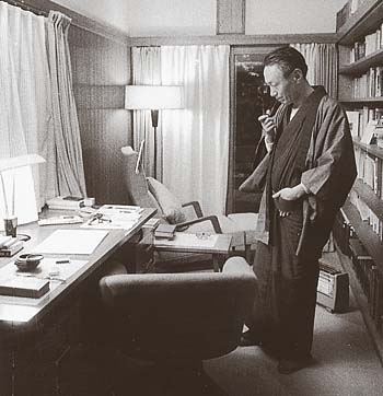 大岡昇平
撮影:田沼武能