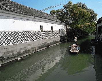 柳川
撮影:山梨勝弘