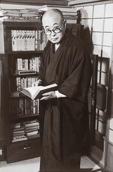小川未明
撮影:田沼武能