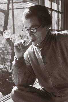 田中千禾夫
撮影:田沼武能