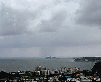 雨雲
撮影:高橋健司