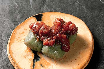 草団子
撮影:関戸 勇