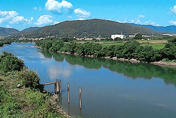 天王山と淀川
撮影:的場 啓