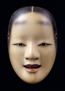 若女
撮影:神田佳明(所蔵:堀安右衞門)