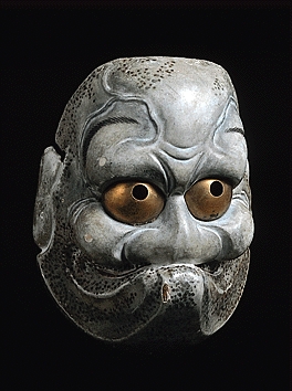 名称不明の面
撮影:神田佳明(所蔵:黒川能)