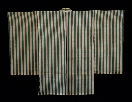 能装束・水衣
撮影:神田佳明(所蔵:彦根城博物館)