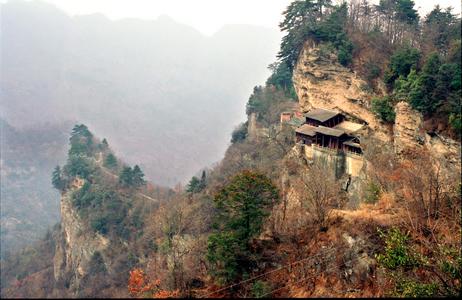 武当山
提供:JTBフォト
