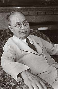 幣原喜重郎(1)
撮影:田村 茂